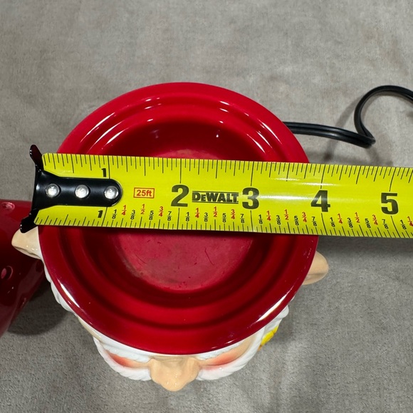 Scentsy Garden Gnome Full-Size Ceramic Wax Warmer Retired 2017 - Picture 9 of 12